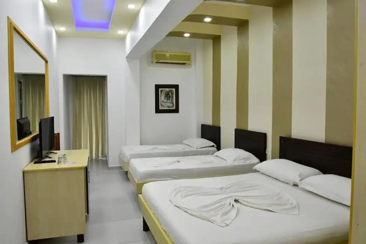 Standard Quadruple room with balcony
