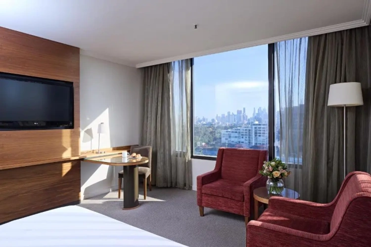 Deluxe Double room with city view
