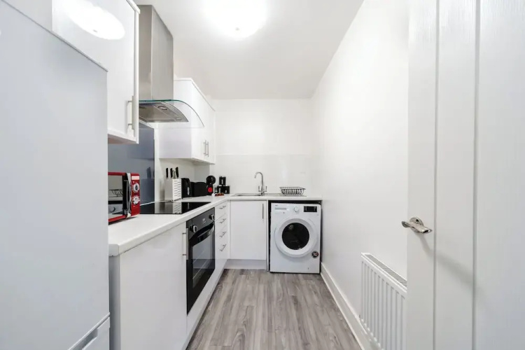 Whitchurch Road Retreat in Cardiff