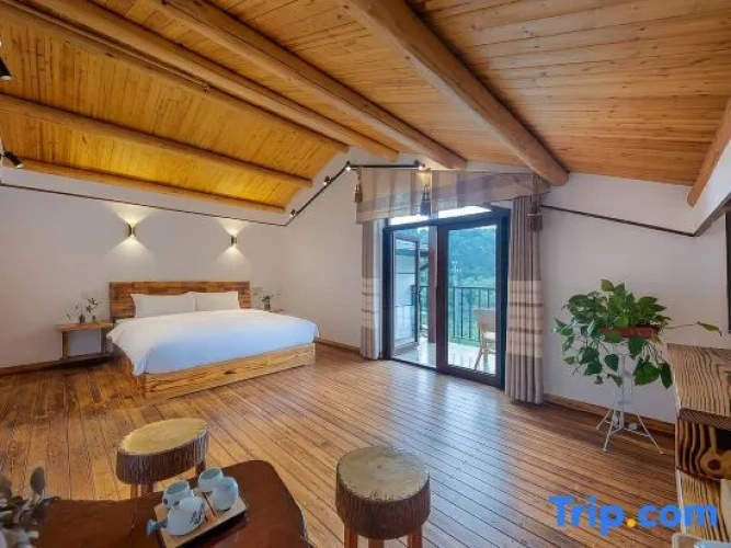 3 Bedrooms Standard room