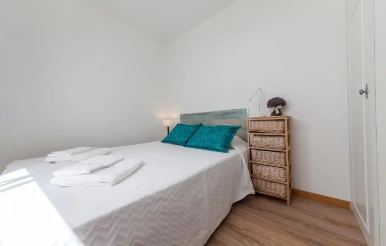 2 Bedrooms Apartment