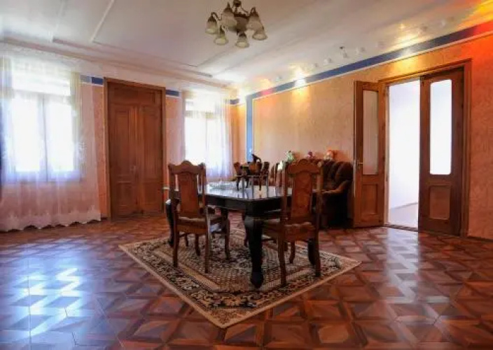 Raindi Guesthouse