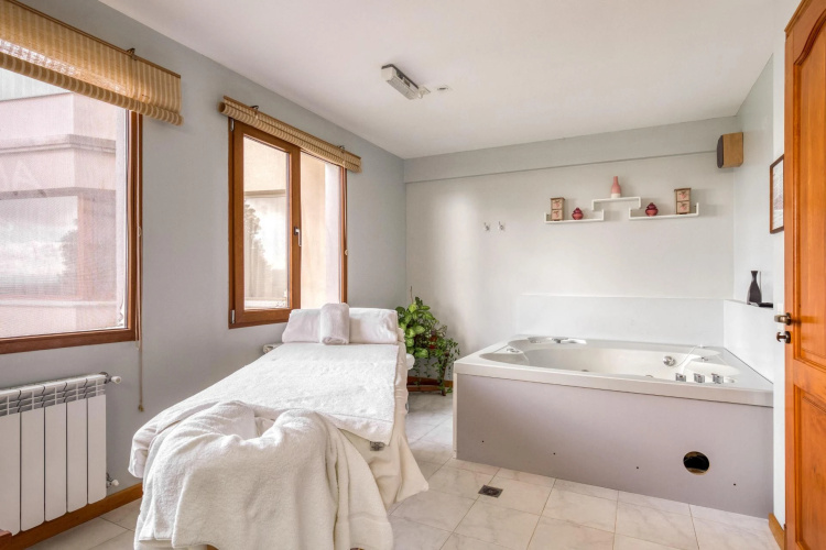 Alma del Lago Suite and Spa photo 18