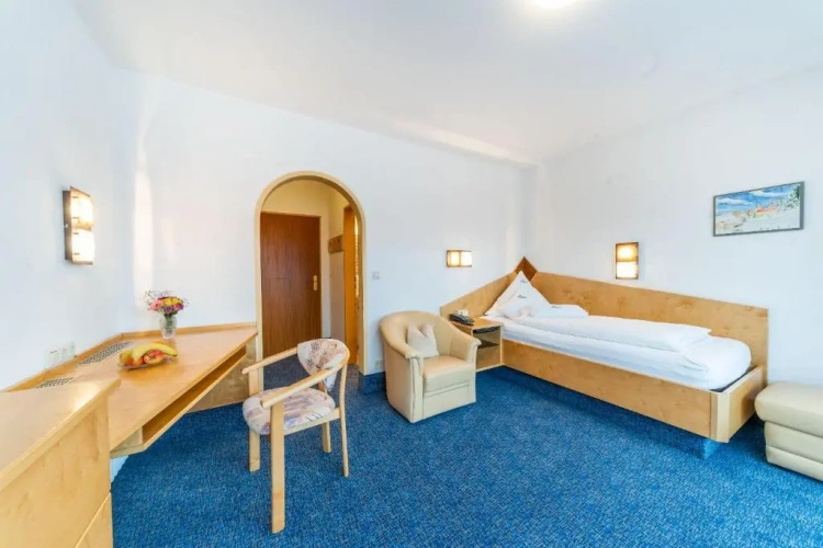 Comfort Single room with balcony