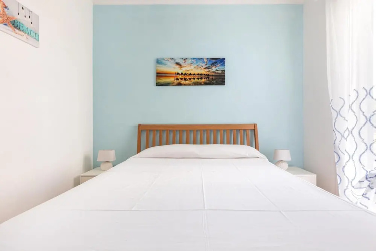 2149 Villa Elena