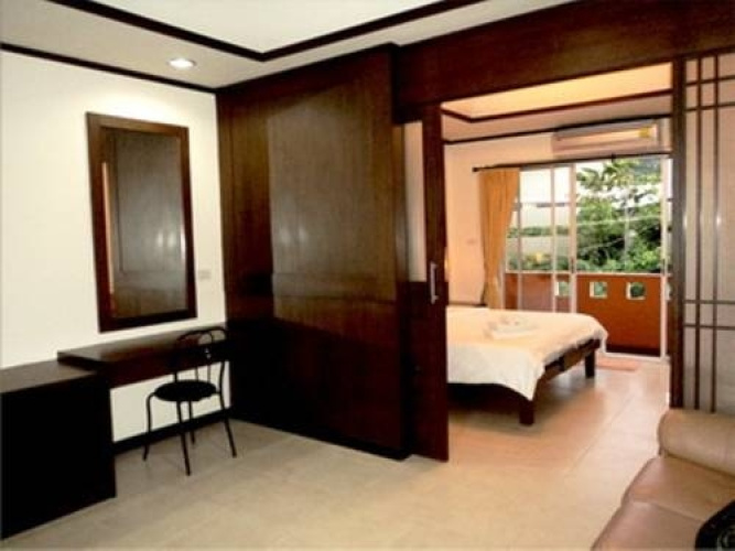 Baan Taweesup Apartment