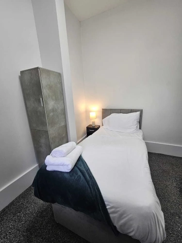 Deluxe Single room