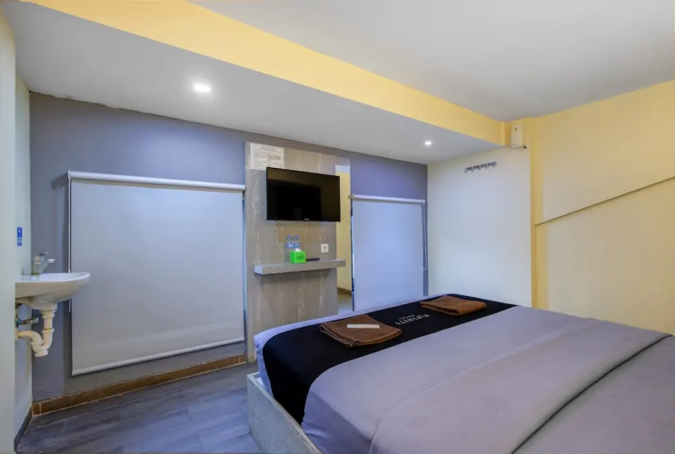Infiniti Hotel