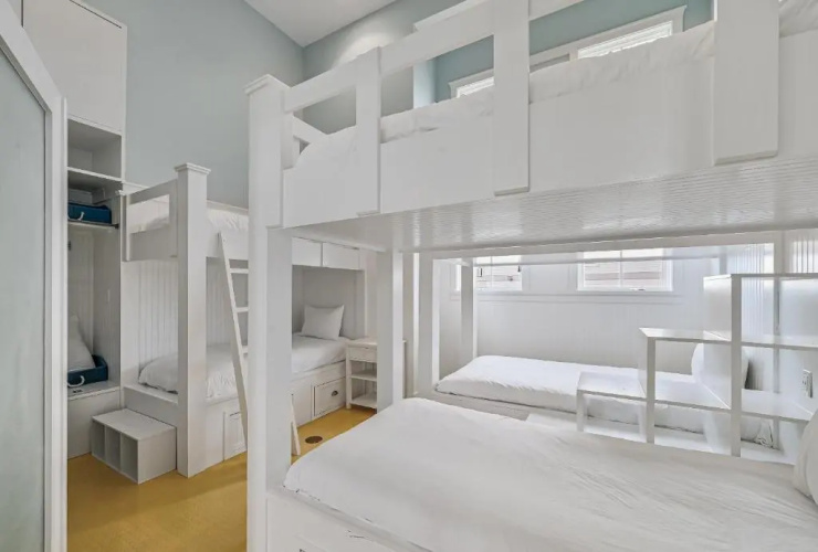 30A Beach House - The Flying Pig