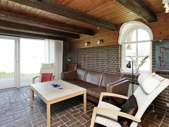Comfortable Holiday Home in Henne With Terrace