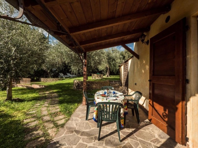 3 Bedrooms Cottage