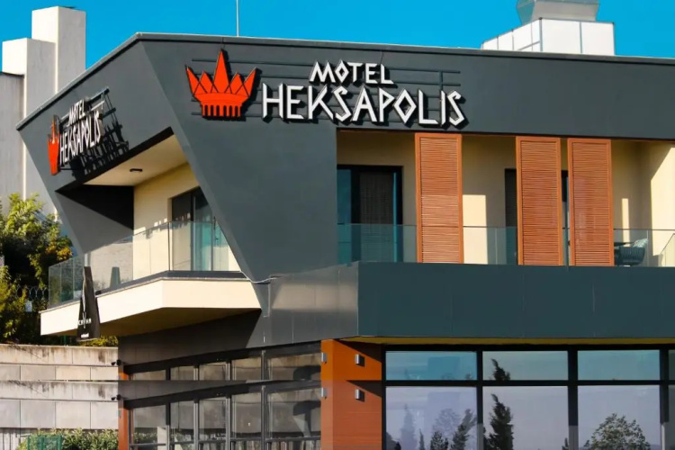 Motel Heksapolis