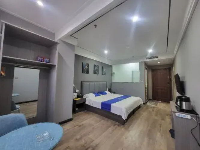 Yufu Business Hotel