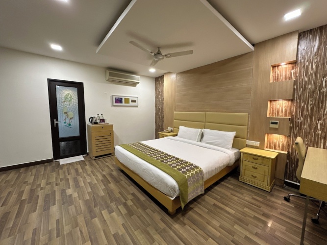 OYO 11954 Hotel Heritage Residency