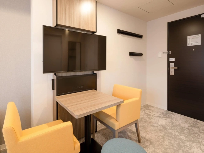 Standard Triple room