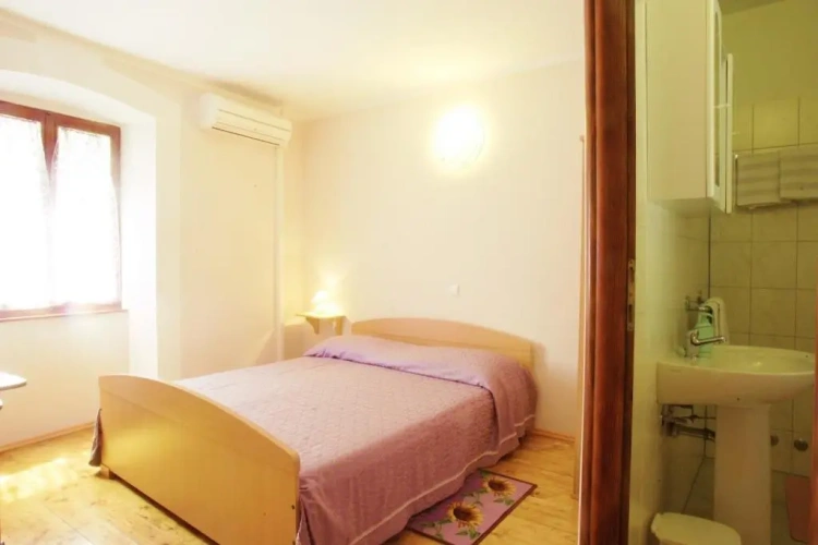 Standard Double room with view