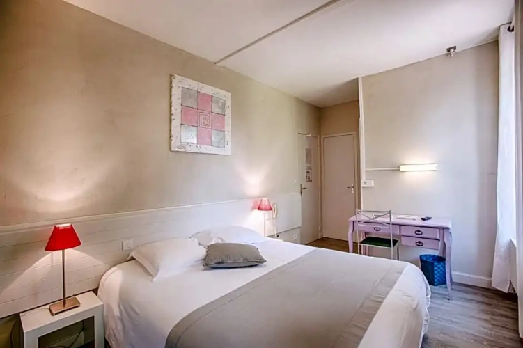 Deluxe Double room with view