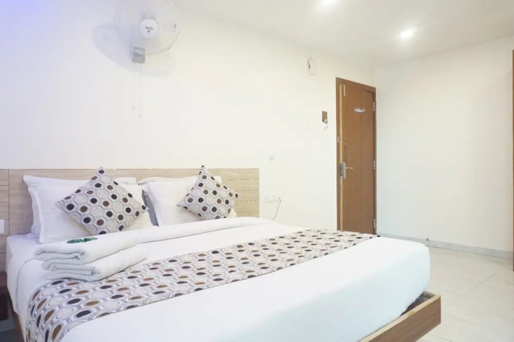 Hotel Satkar Inn