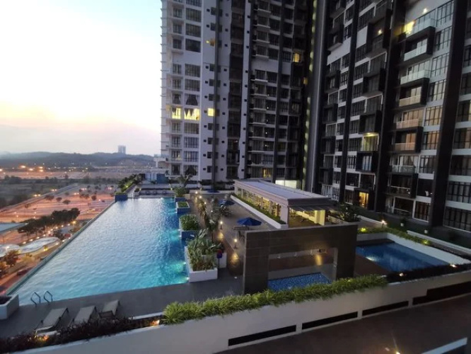 Sky & Blue Suites by TGP