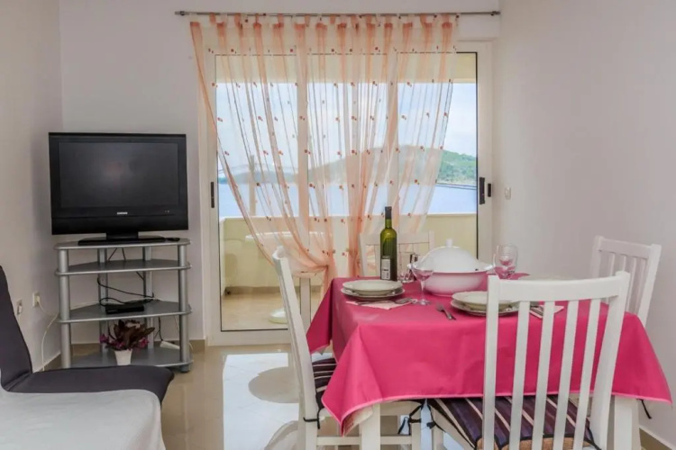 Apartments Rogulj