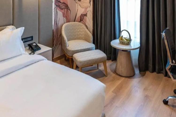 AH1 Hotel
