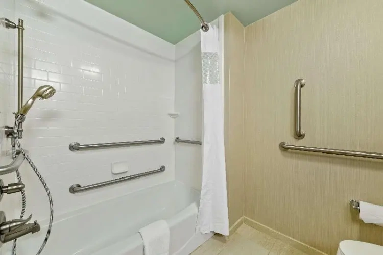 Standard Sextuple room