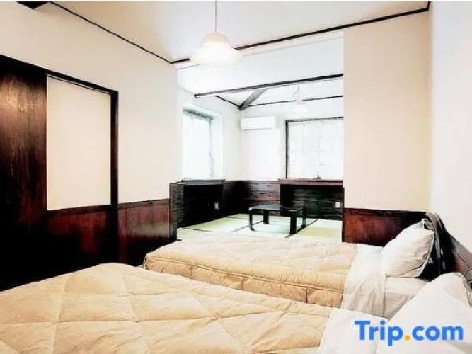 Bed in Dorm