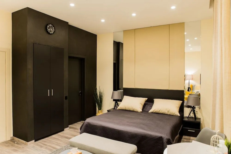 Malon Apartments