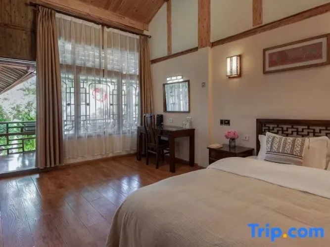 Standard Double room with garden view