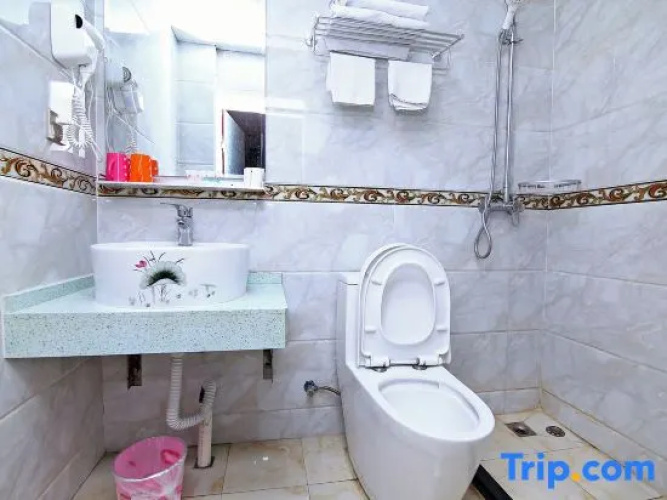 Bole Shi Shang Hotel