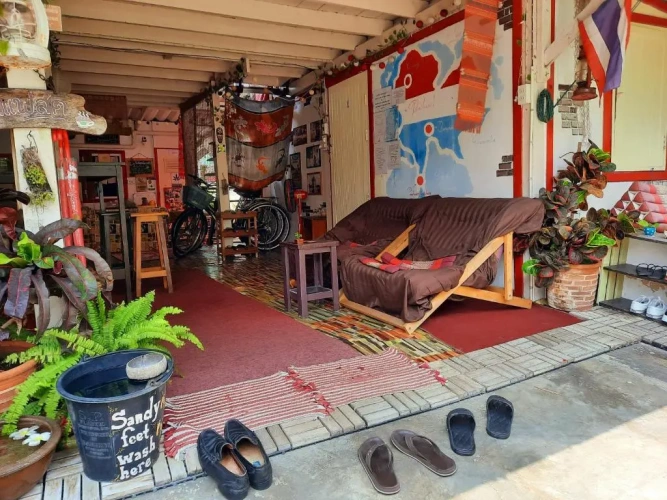 Standard Triple room