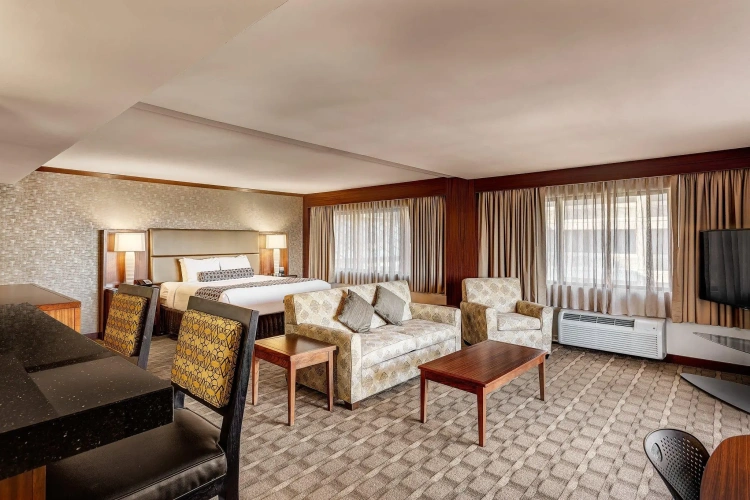 Double Suite