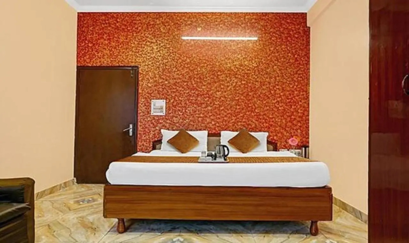 Fabhotel K H Bar And Rest