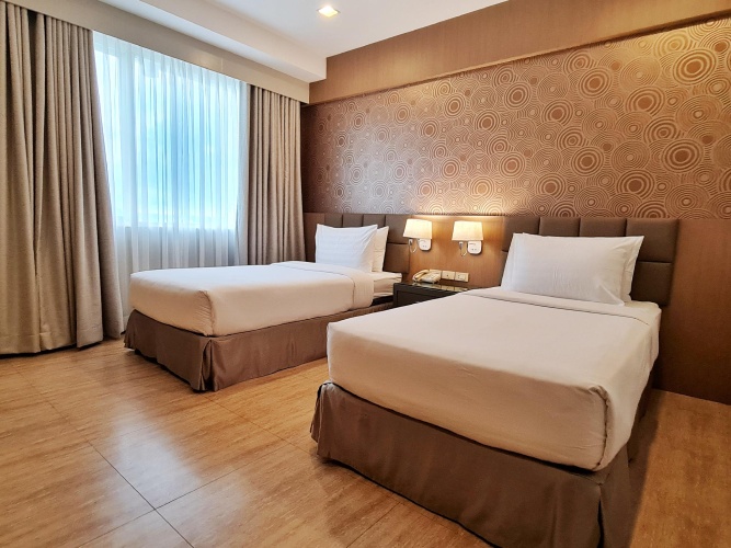 Standard Twin room