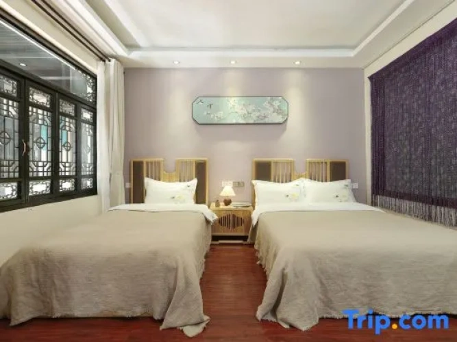 Twin Suite