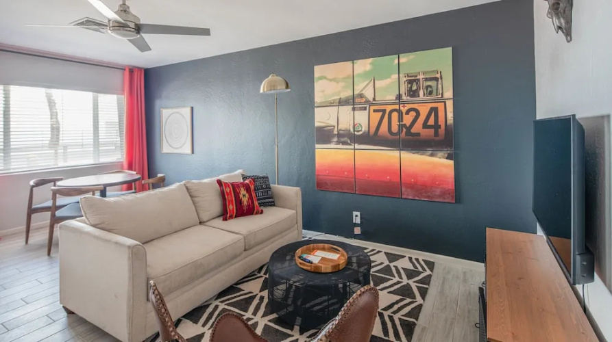 Sleek 3BR Home in Arcadia by WanderJaunt