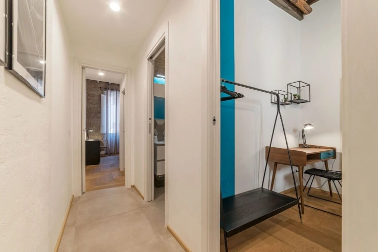 3 Bedrooms Apartment