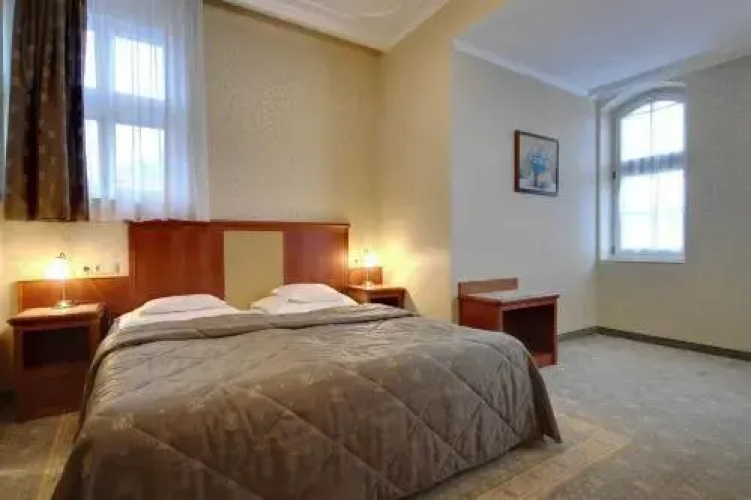 Elizabeth Hotel