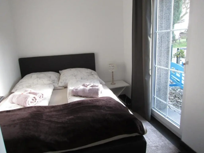 1 Bedroom Cottage with view