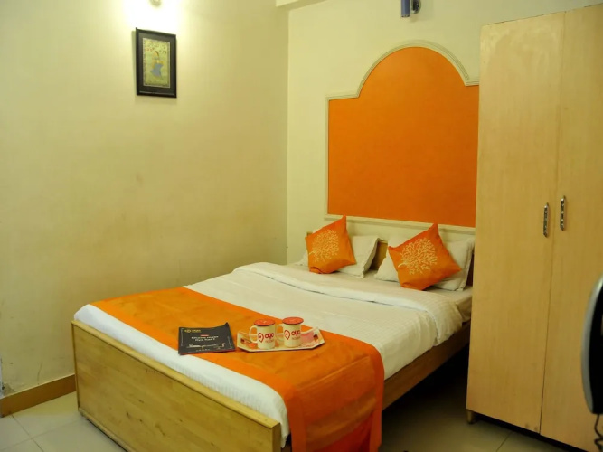 OYO 3061 Hotel De Pintu