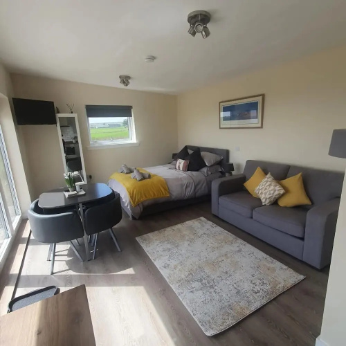 Beautiful Executive Chalet on the Nc500