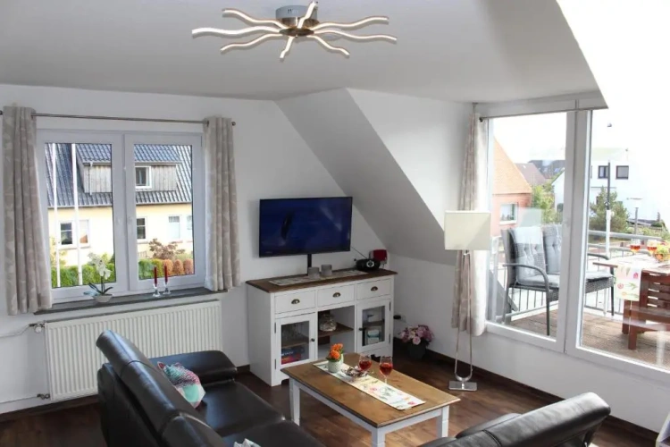 2 Bedrooms Apartment