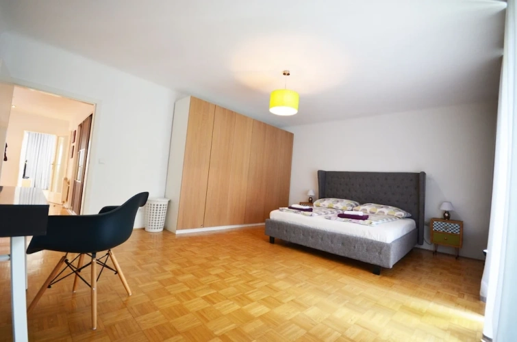 3 Bedrooms Premium Apartment