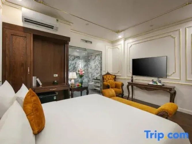 Superior Suite