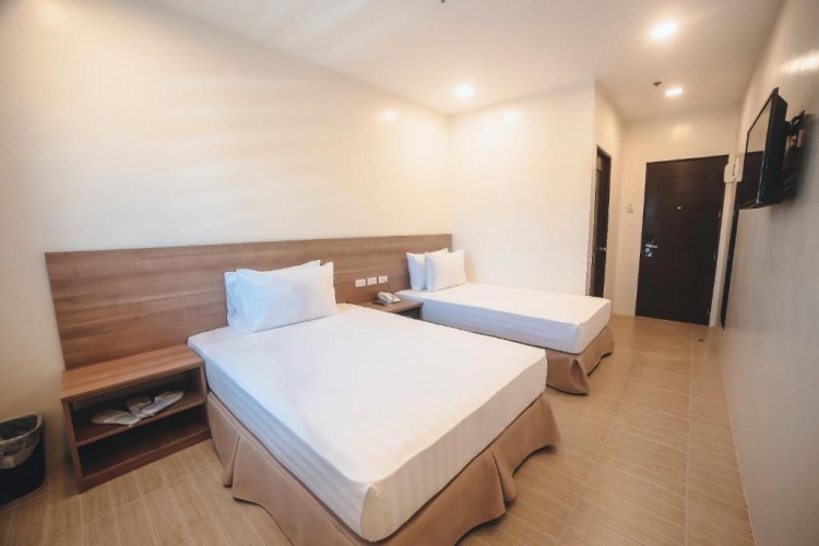 Superior Triple room