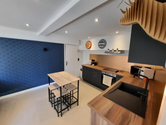 1 Bedroom Apartment