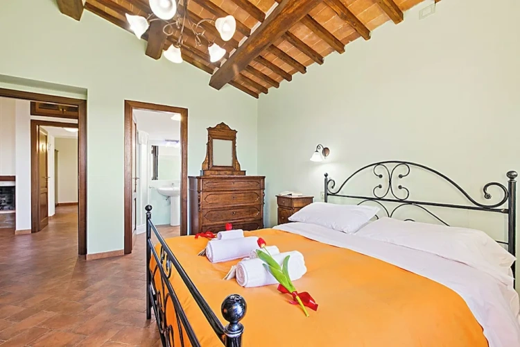 Family Apartment with balcony