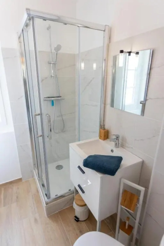 4 Pers Centre-Ville / 300m Plage