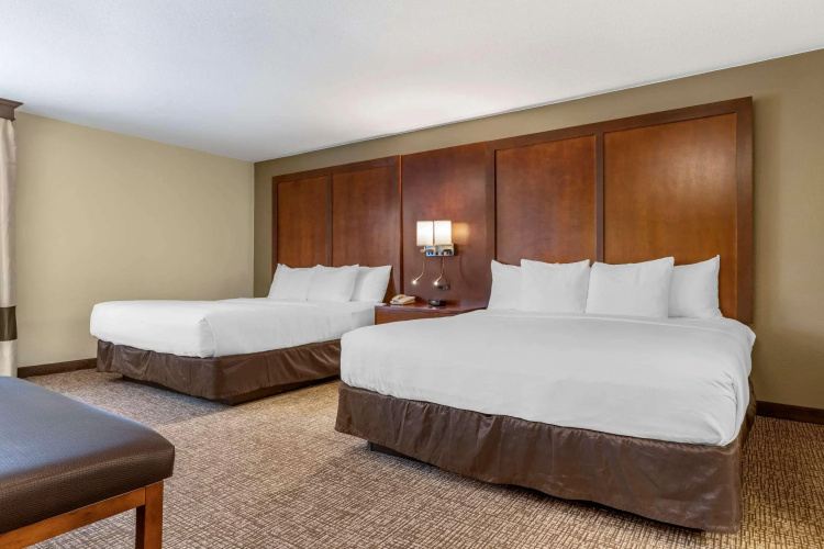 Comfort Suites Red Bluff near I-5