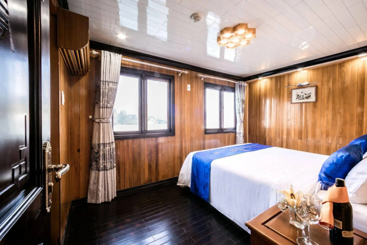 Gray Line Halong Cruise